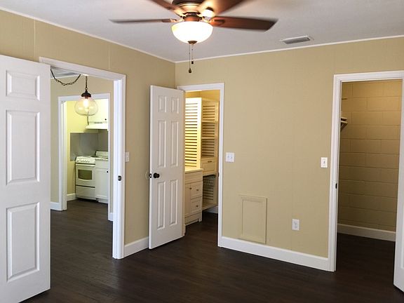 5th image of 2241 W Pensacola St APT 28