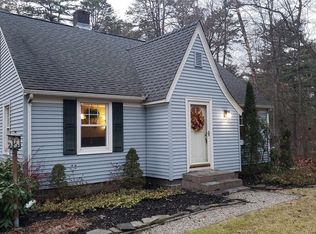 1214 E Mountain Rd, Westfield, MA 01085