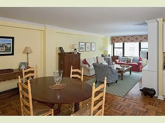 Sold by Stribling | media 4