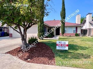 2061 Polson Ave, Clovis, CA 93611