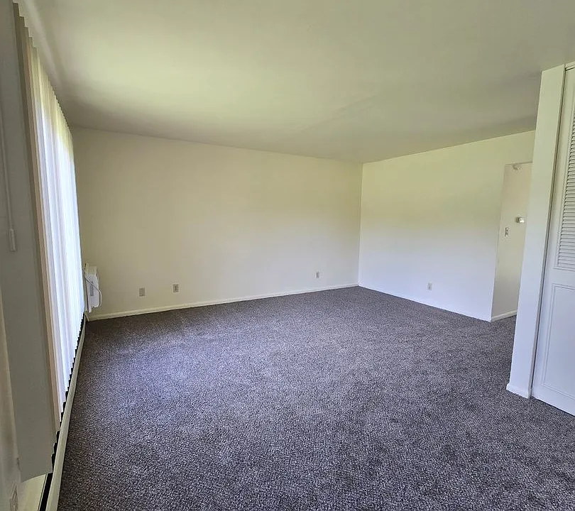 Mulford Park Apartments