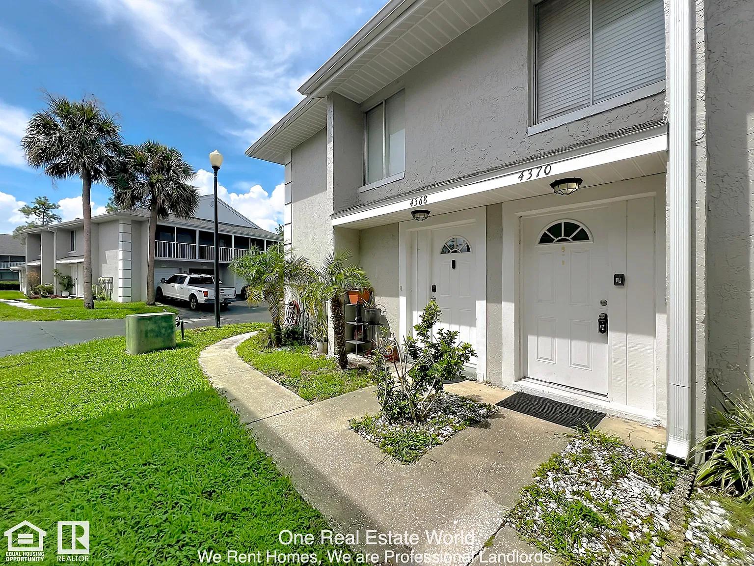 2 bed, 980 sqft, $1,595 — Photo 2