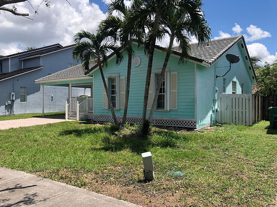 2nd image of 15964 SW 97th Ter