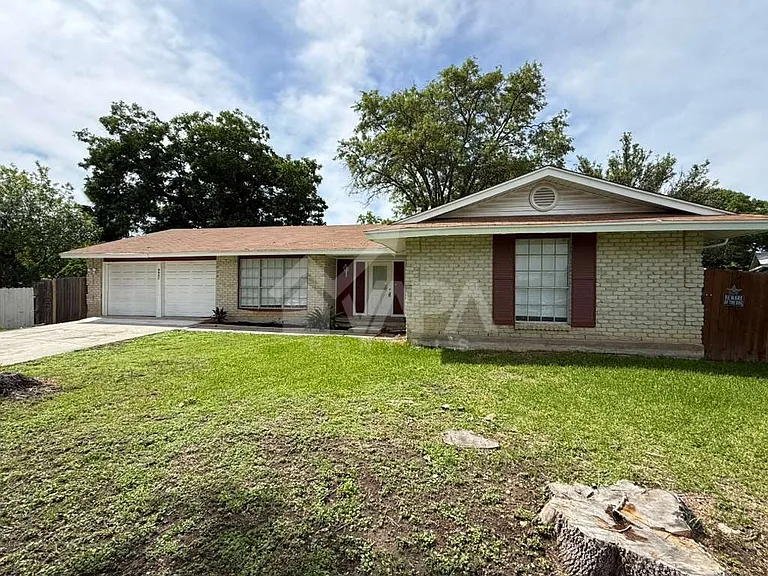 6607 Benhill — Photo 3