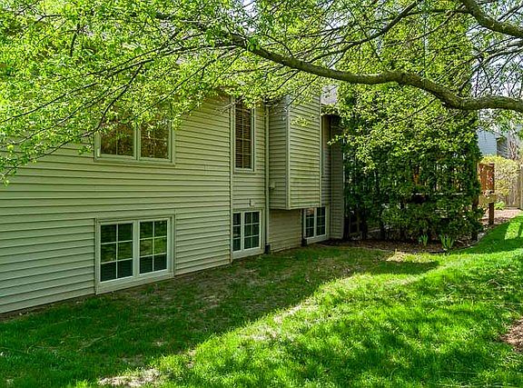 4th image of 5946 Heritage Pl