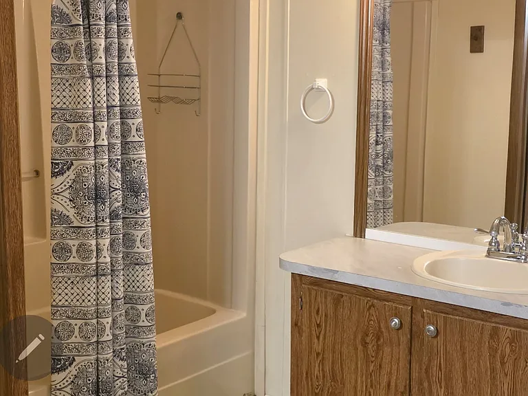 11734 Harp Rd — Photo 19