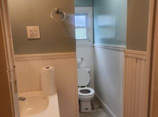 198 Elizabeth St #1, Pittston, PA 18640