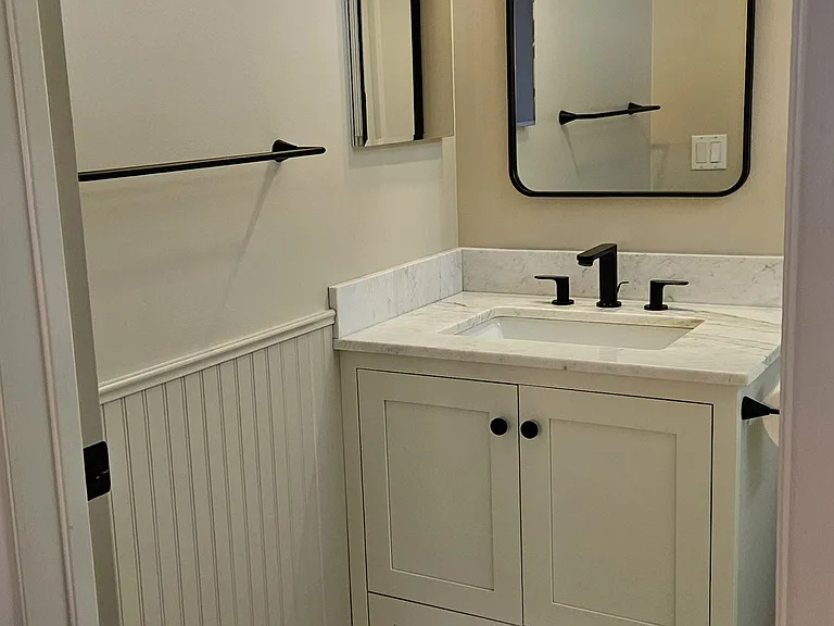 1002 El Prado #A — Photo 11