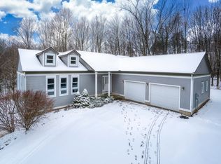 6301 Division Ave N, Comstock Park, MI 49321