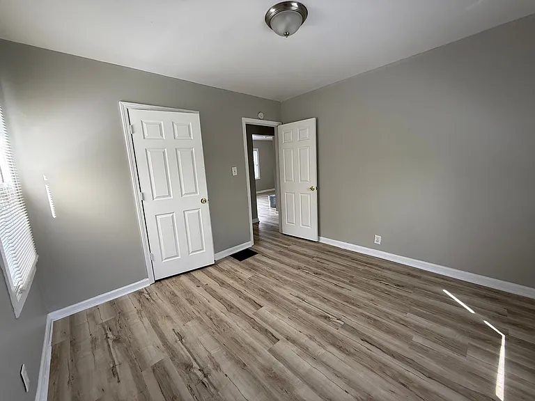 1521 N Kealing Ave — Photo 11