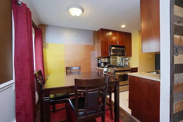 Sold by REMAX Elite | media 5