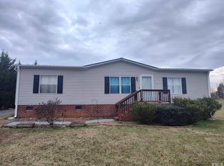 1935 Whitehead Dr, Snow Camp, NC 27349
