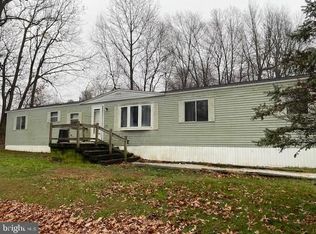 7 Acorn Ln, Boyertown, PA 19512