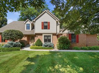2340 Rockingham Dr, Troy, OH 45373