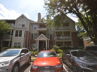3912 Penderview Dr APT 525, Fairfax, VA 22033