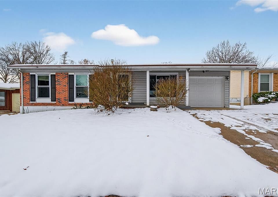 1st image of 12119 El Camara Dr
