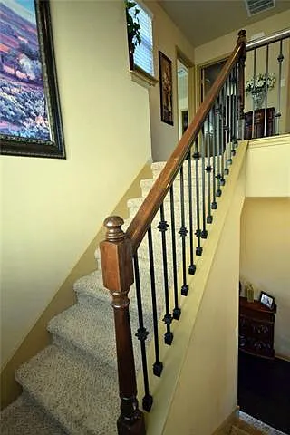 10504 Branden Ct — Photo 15