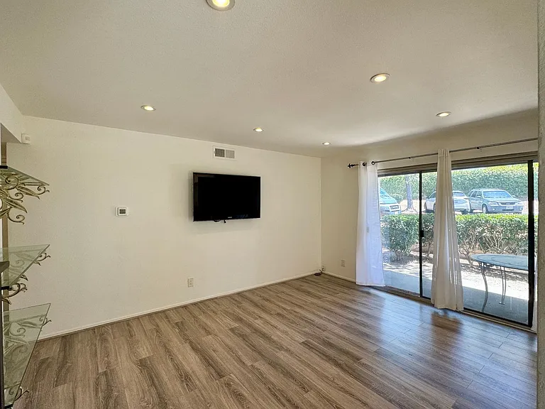 6878 Navajo Rd #25 — Photo 11