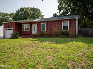 105 Alissa Dr, Toms River, NJ 08753