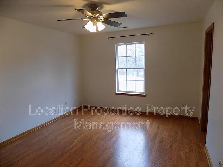 4963 Stoneback Dr W — Photo 11