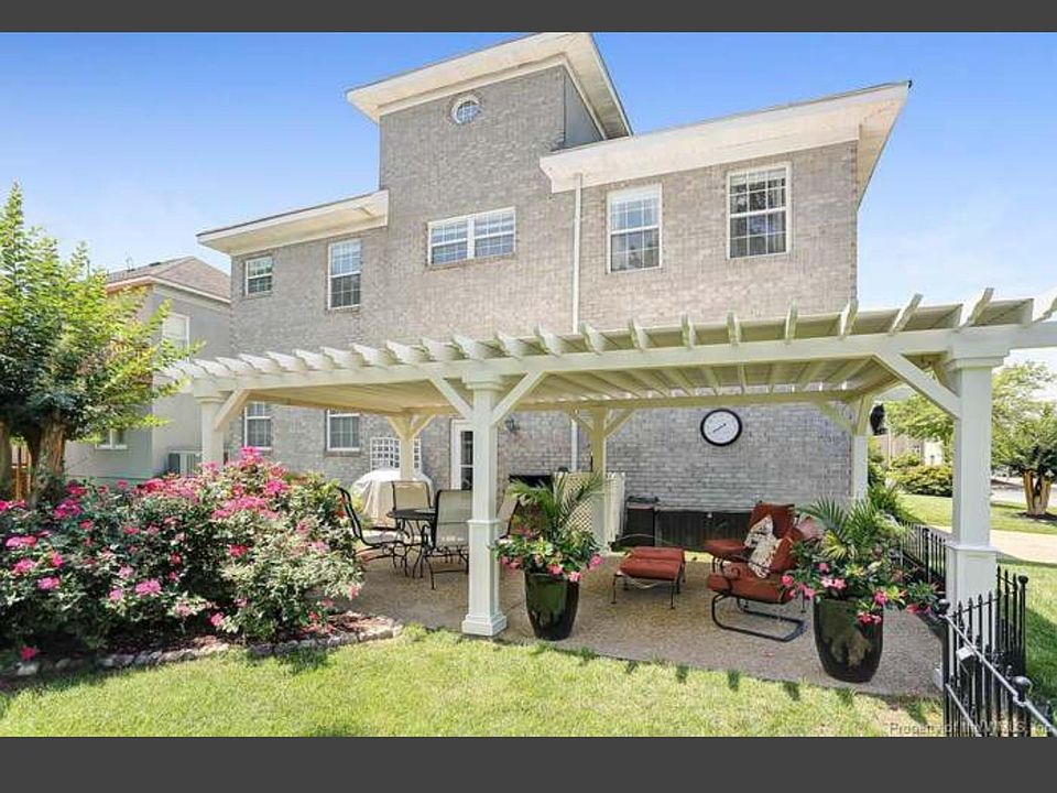 15 Brough Ln Hampton VA Zillow