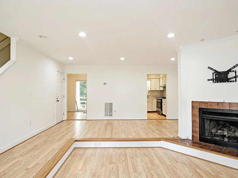 430 Wynridge Dr