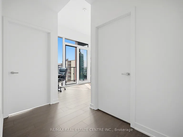 28 Ann St #809 — Photo 4