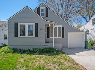 2006 Main St, Bellevue, NE 68005