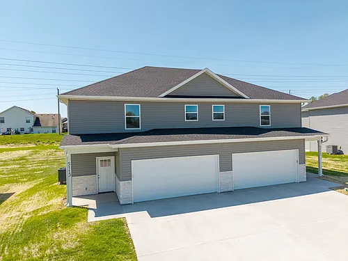 5113 Silver Mill Dr Photo 1