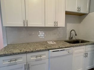 (Undisclosed Address), Chicago, IL 60657