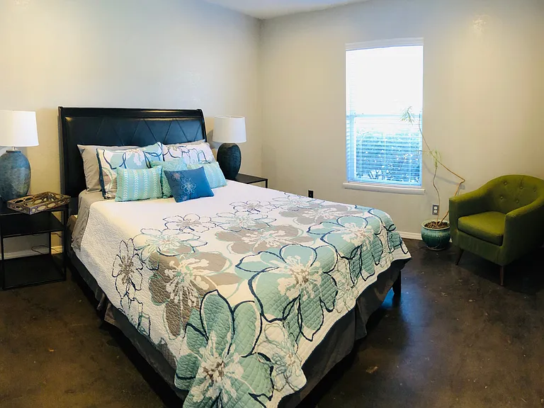 Norman Apartments — Photo 53