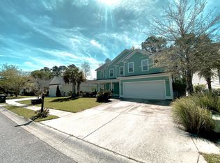 8561 Royal Palms Ln, North Charleston, SC 29420
