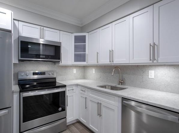 Fairfield Manor at Rocky Point, 25 Tyler St, Rocky Pt, NY 11778