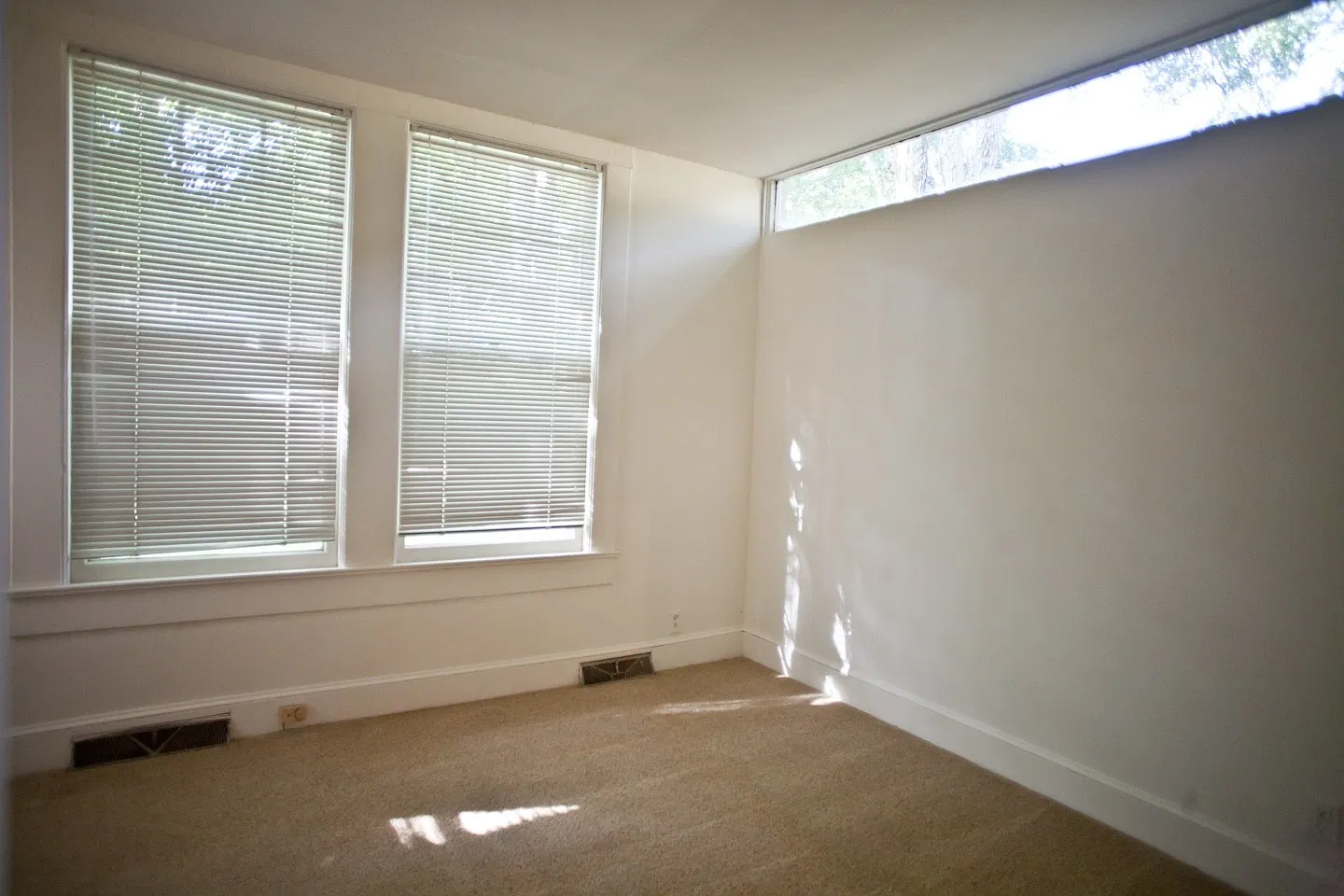 Stay in a historic house close to UNC — Photo 2