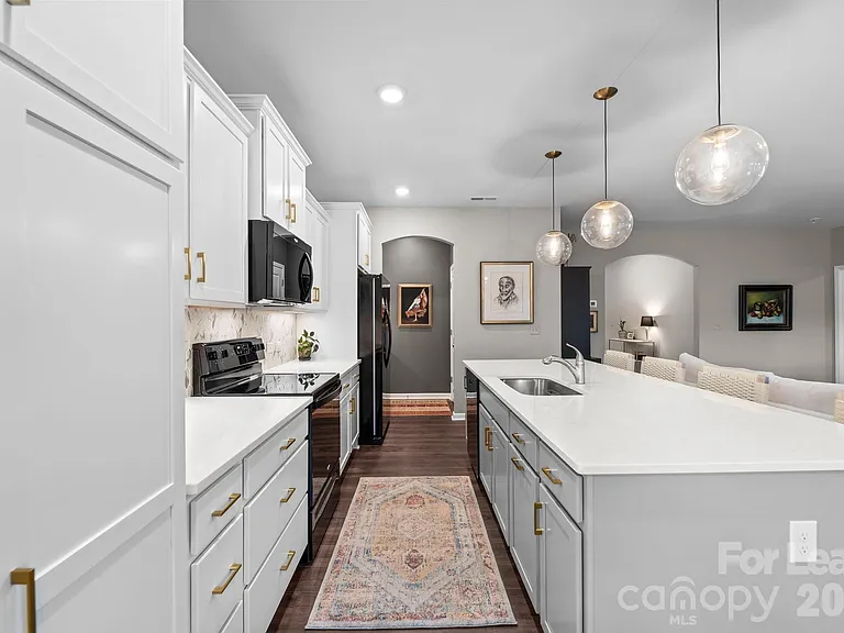 157 Montgomery Pl — Photo 7