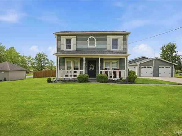 4730 Parker Rd, Hamburg, NY 14075
