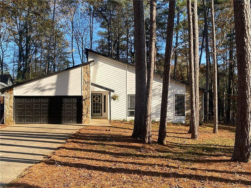 1st image of 1366 Gray Rock Dr