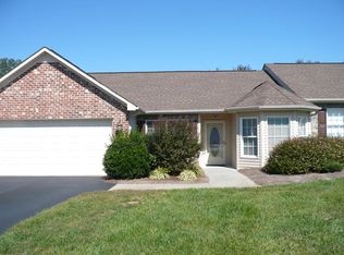 111 Charles Towne Dr, Danville, VA 24541