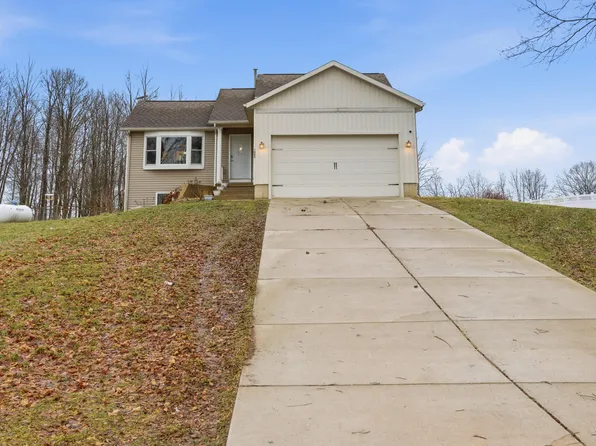 1083 Boncher Blvd Unit 25, Hastings, MI 49058