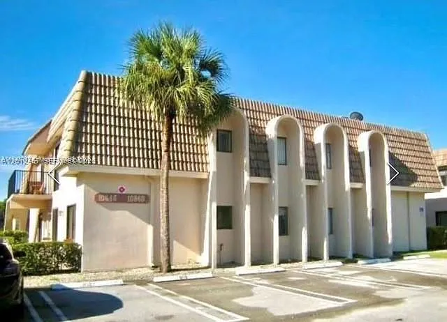 Cypress Creek Villas — Photo 3