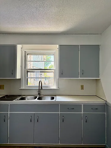 18 Virginia Ave Photo 1