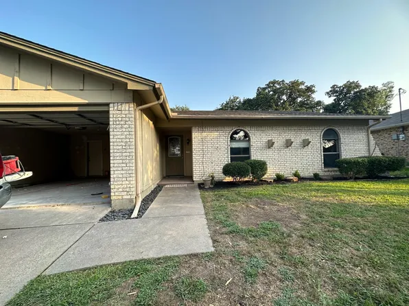 (undisclosed Address), Arlington, TX 76017