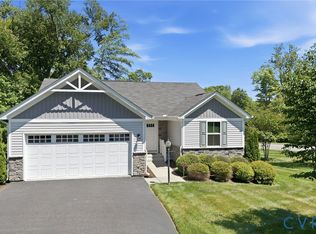 831 Vickilee Rd, North Chesterfield, VA 23236