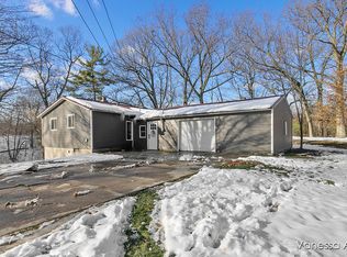 5870 Montcalm Ave, Belding, MI 48809