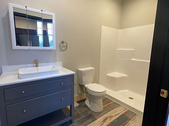 5th image of 84 E Main St #102