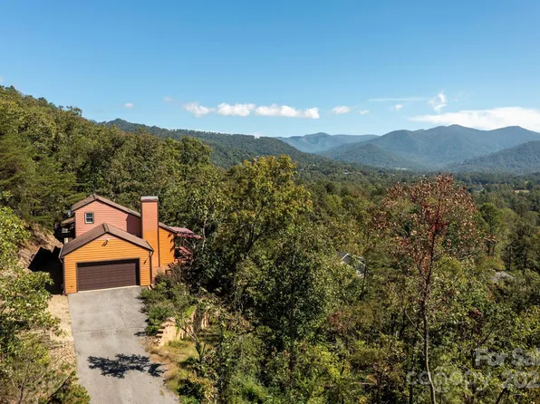 138 Hamburg Mountain Rd, Weaverville, NC 28787