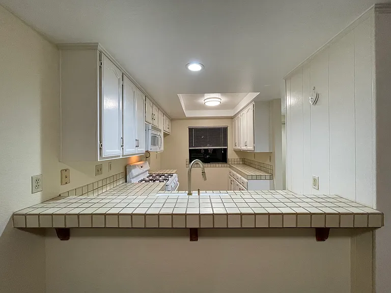 230 Kauai Ln — Photo 18