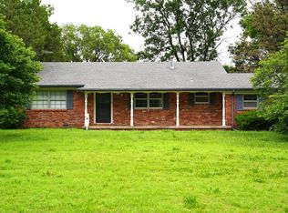 518 N Lancaster Dr, Wichita, KS 67230