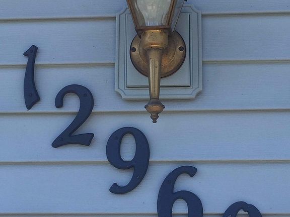 2nd image of 12960 Iroquois Dr
