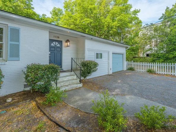 1128 Carter Ave, Mount Pleasant, SC 29464